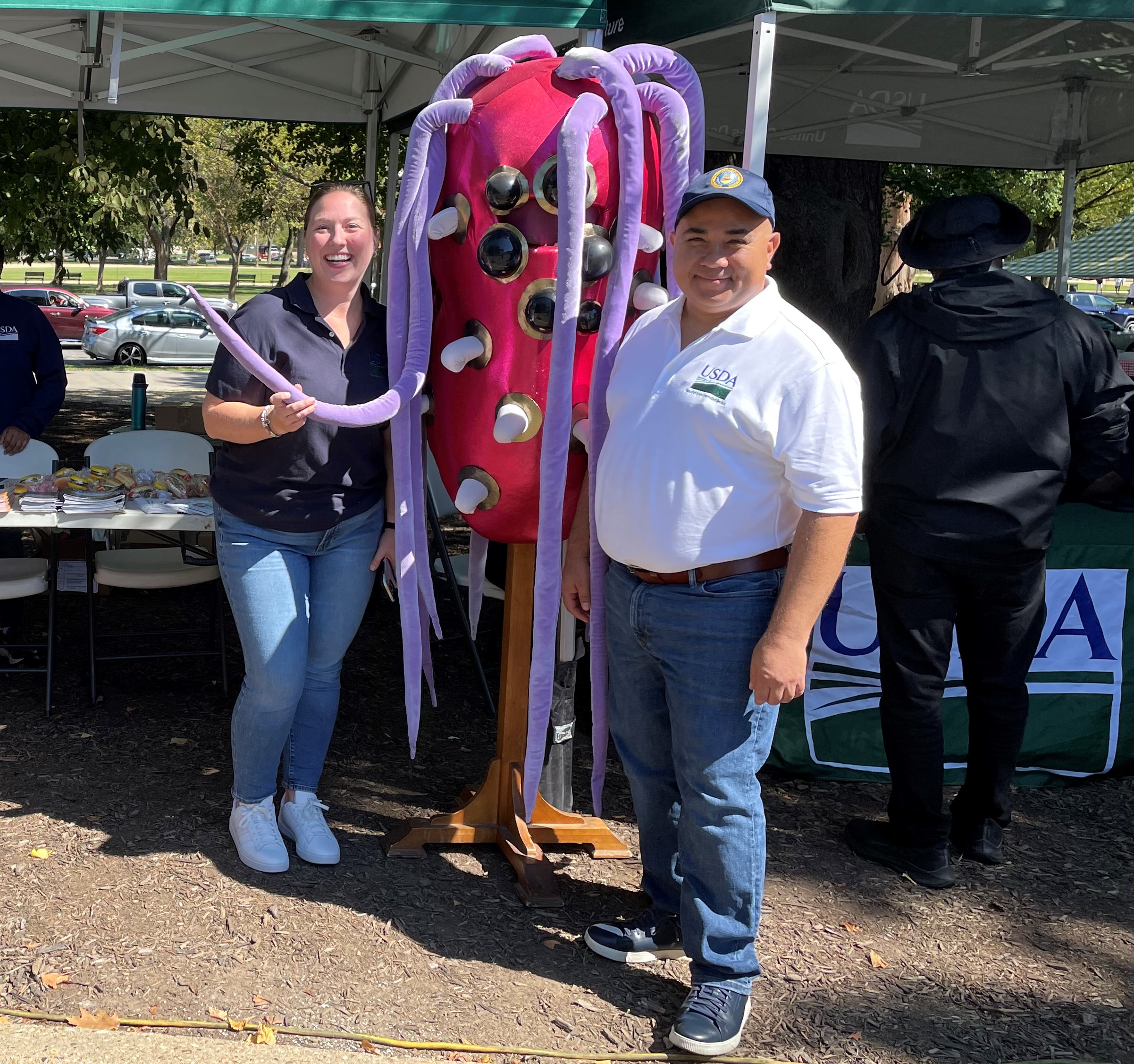 September-2023Snapsot-Farmers-Market_OPACE-Staff-Washington_DC